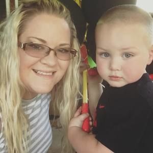 Meet your Posher, Ashley